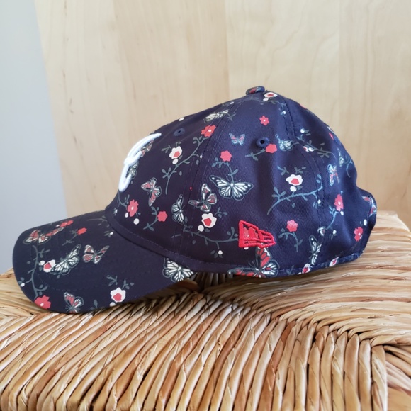 Atlanta Braves Floral Baseball Hat NEW! - Picture 4 of 15